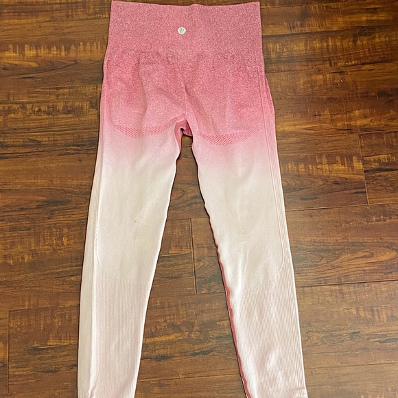 Pink Ombre Workout Set - Picture 5 of 5